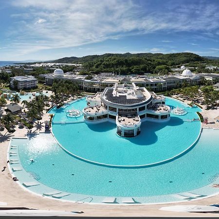 The Signature Level At Grand Palladium Lady Hamilton Resort & Spa Lucea Exterior foto