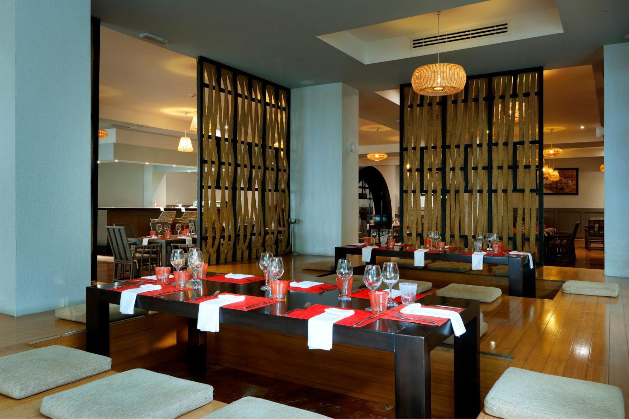 The Signature Level At Grand Palladium Lady Hamilton Resort & Spa Lucea Exterior foto
